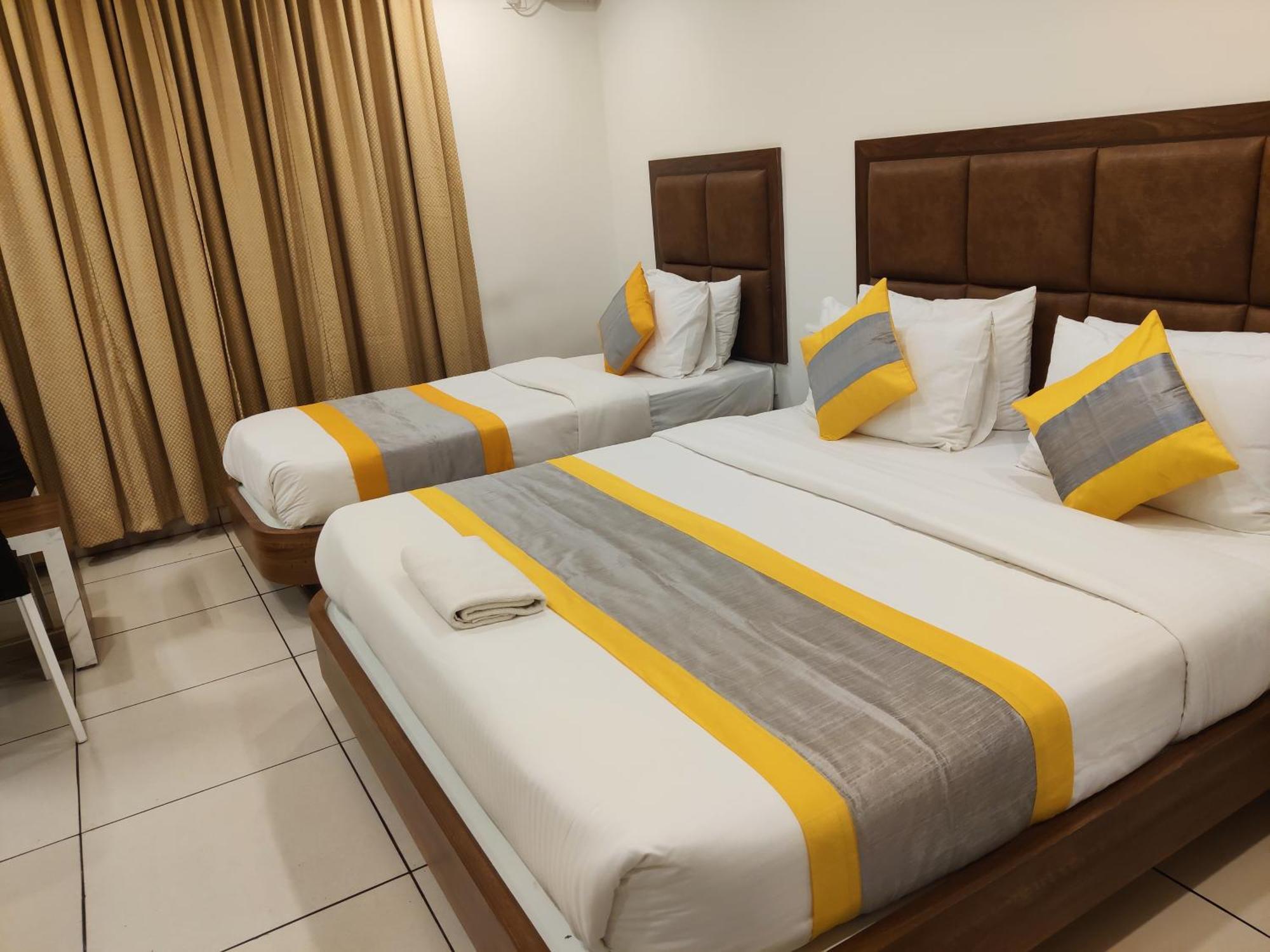 Relax Inn Dod Jala Екстер'єр фото